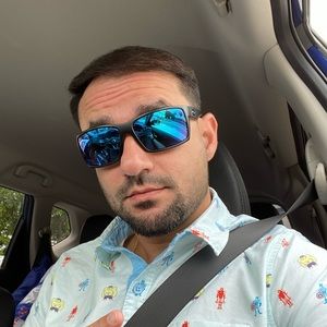 Meet your Posher, John